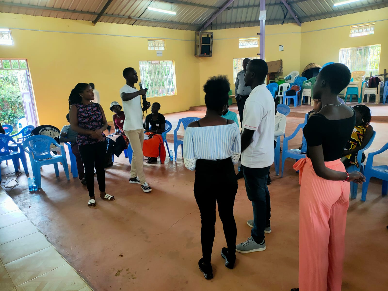 WhatsApp Image 2022-10-14 at 15.37.48q